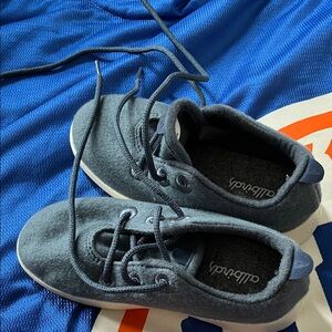 allbirds Kids Wool Sneakers — Charcoal Grey